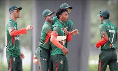 শ্রীলঙ্কাকে হারিয়ে গ্রুপ সেরা হয়ে সেমিতে বাংলাদেশ