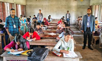 ভাঙ্গুড়ায় শিক্ষার মান উন্নয়নে মেধাবৃত্তি পরীক্ষা অনুষ্ঠিত