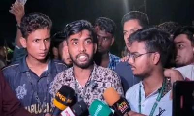 আন্দোলন স্থগিত, শিক্ষামন্ত্রীর পদত্যাগ দাবিতে ‌‘অনড়’