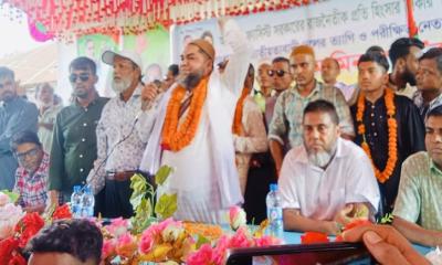উজিরপুরে এক যুগ পরে বিএনপি নেতা জিয়া আমিন রাড়ীর স্বদেশ প্রত্যাবর্তন : স্থানীয়দের সংবর্ধনা