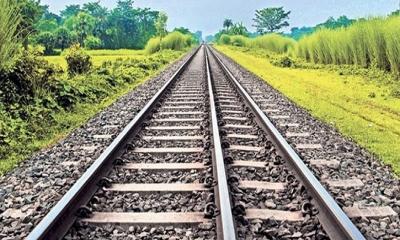 লাউয়াছড়ায় ট্রেনে কাটা পড়ে নারীর মৃত্যু