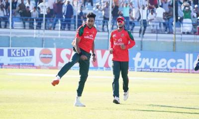 সুপার ওভারের রোমাঞ্চে ভারতকে হারিয়ে ফাইনালে বাংলাদেশ