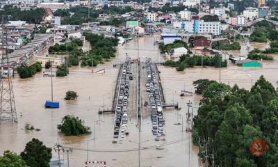 থাইল্যান্ডে ভয়াবহ বন্যায় নিহতের সংখ্যা বেড়ে ১৬২