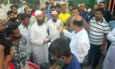 সিদ্ধিরগঞ্জে অবৈধভাবে তেল মজুদ রাখায় প্রতিষ্ঠানে সিলগালা