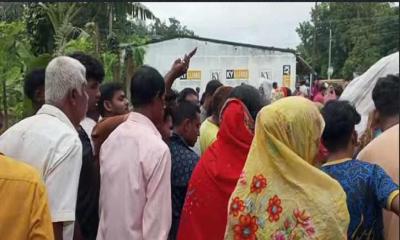 মহাদেবপুরে অজ্ঞাত নারীর মরদেহ উদ্ধার