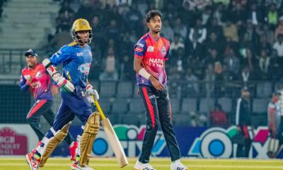 রিপনের হ্যাটট্রিকে গুটিয়ে গেল ঢাকা ক্যাপিটালস