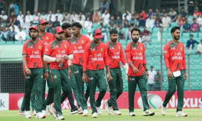 শেষ টি-টোয়েন্টিতে হেরে সমতায় সিরিজ শেষ করলো বাংলাদেশ