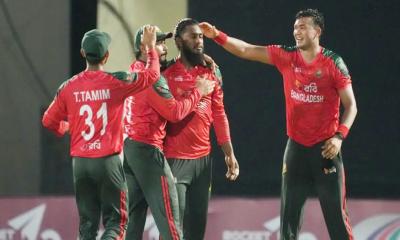 বাংলাদেশকে ১৩৭ রানের টার্গেট দিলো নেদারল্যান্ডস