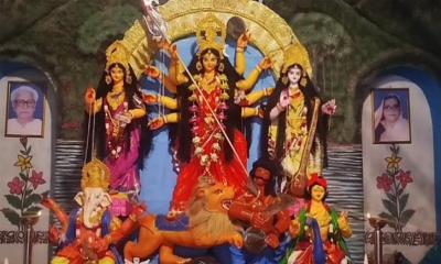 আজ মহাসপ্তমী, রাজবাড়ীর পূজামণ্ডপে দেবী আরাধনায় ভক্তদের ভিড়