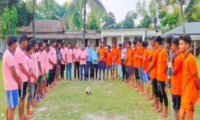 সুন্দরগঞ্জে ঈদ পুনর্মিলনী ও প্রীতি ফুটবল ম্যাচ অনুষ্ঠিত