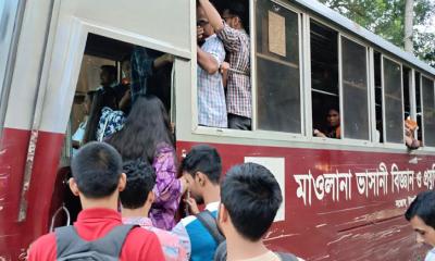 ড্রাইভার সংকট;নেই পর্যাপ্ত বাস;চরম ভোগান্তিতে মাভাবিপ্রবি র শিক্ষার্থীরা