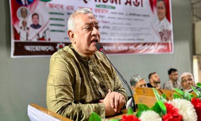 শ্রমিকদের দাবি ধাপে ধাপে পূরণ হবে, বাধ্যতামূলক বীমা চালু জরুরি