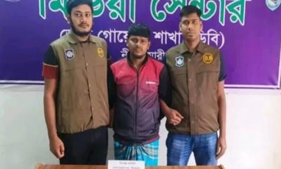 বাড়িতে বসেই বিভিন্ন দেশের জাল ভিসা তৈরি, প্রতারক ডিবির হাতে গ্রেপ্তার