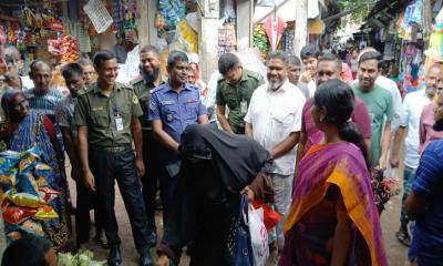 চরভদ্রাসন বাজারে ভ্রাম্যমাণ আদালতের অভিযান