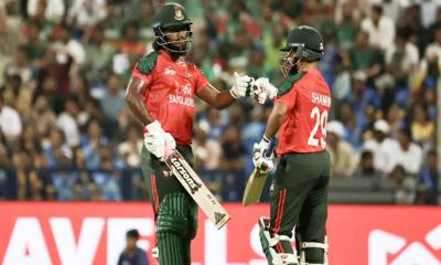 জাকের-শামীমের ব্যাটে লড়াকু সংগ্রহে বাংলাদেশ