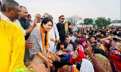 লালপুরে জাতীয় বিপ্লব ও সংহতি দিবসে বিএনপি নেতাকর্মীদের জনসমুদ্র