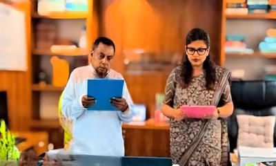 তিতাসে সাড়ে ৩ বছর আইনি লড়াই শেষে শপথ নিলেন ইউপি সদস্য খোকন মিয়া