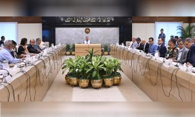 ভূমিকম্পের প্রস্তুতি নিয়ে জরুরি বৈঠকে প্রধান উপদেষ্টা