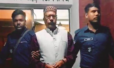 নওগাঁয় সাবেক উপজেলা চেয়ারম্যান  আটক