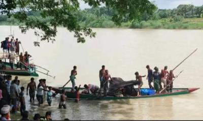 গফরগাঁওয়ে ব্রহ্মপুত্র নদে নৌকাডুবি: ৯ শিক্ষার্থীর মধ্যে ১ জনের মরদেহ উদ্ধার, নিখোঁজ ২