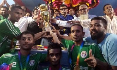 কোটচাঁদপুরে সিরুমিয়া স্মৃতি ফুটবল টুর্নামেন্টের ফাইনাল; কোটচাঁদপুর একাদশ জয়ী