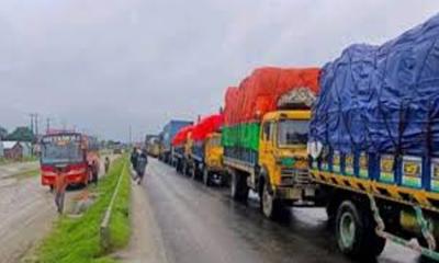 ঢাকা-সিলেট মহাসড়কে ভয়াবহ ২৫ কিলোমিটার জুড়ে যানজট