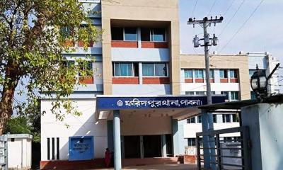 ফরিদপুরে বিএনপি অফিসে গুলি ও ককটেল বিস্ফোরণ