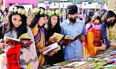 অমর একুশে বইমেলা স্থগিত
