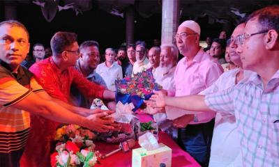 চরফ্যাশন-মনপুরার ২১টি পূজামণ্ডপে বিএনপির আর্থিক অনুদান প্রদান