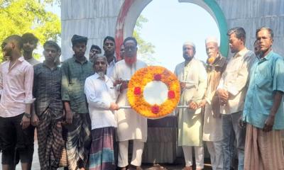তারাকান্দায় শহীদ বুদ্ধিজীবী দিবসে বধ্যভূমিতে পুষ্পস্তবক অর্পণ