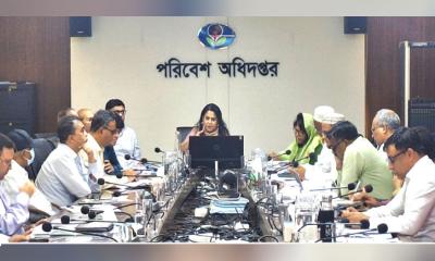 পর্যটন মৌসুমে কুয়াকাটা ও কক্সবাজার পরিচ্ছন্ন রাখতে কার্যকর ব্যবস্থা নেওয়ার নির্দেশ পরিবেশ উপদেষ্টার