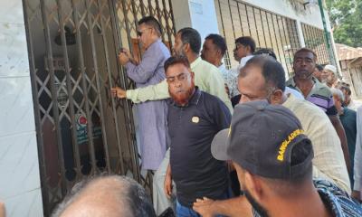 হরতালে নির্বাচন অফিসে তালা ঝুলিয়ে দিলেন বিএনপি নেতা কাজী শিপন