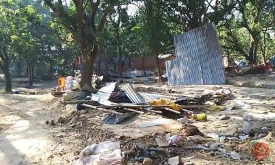 তানোরে পূর্ব শক্রতার জেরে বসতবাড়ি ভাংচুর ও লুটপাটের অভিযোগ