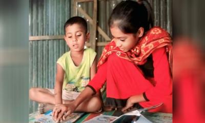 ভাঙ্গুড়ায় মা-বাবা হারিয়ে ৯ বছরের মরিয়মের কাঁধে সংসারের ভার