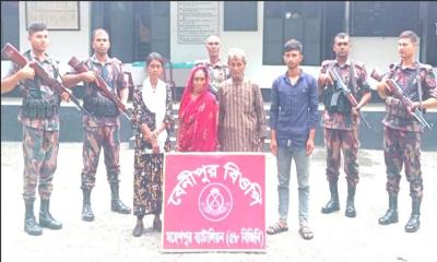 ভারতে অনুপ্রবেশের সময় জীবননগর সীমান্তে ৪ জন আটক
