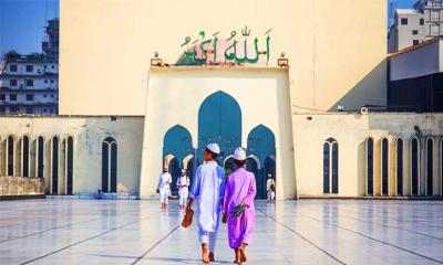 জুমার দিনের গুরুত্বপূর্ণ ৬ টি আমল