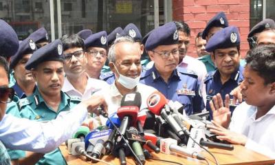 নির্বাচন সুষ্ঠু ও নিরপেক্ষ করতে পুলিশ বাহিনী পুরোপুরি প্রস্তুত: স্বরাষ্ট্র উপদেষ্টা