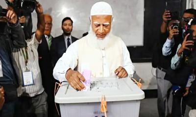 ভোট দিলেন জামায়াত আমির