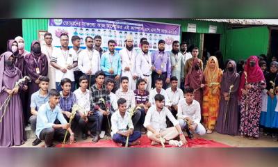 মহিমাগঞ্জ আইডিয়াল একাডেমিক স্কুলে জিপিএ-৫ প্রাপ্ত ও এসএসসি উত্তীর্ণ শিক্ষার্থীদের সংবর্ধনা