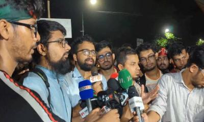 নতুন কর্মসূচি ঘোষণা দিয়ে শাহবাগ ছাড়ল বুয়েট শিক্ষার্থীরা