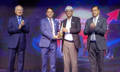 বাংলাদেশ বিজনেস অ্যাওয়ার্ডে আবারও বর্ষসেরা প্রতিষ্ঠানের স্বীকৃতি পেলো ওয়ালটন