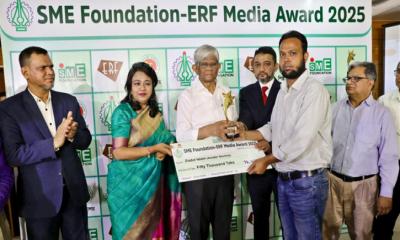 এসএমই ফাউন্ডেশন-ইআরএফ মিডিয়া অ্যাওয়ার্ড পেলেন মুকসুদপুরের জিয়াদুল