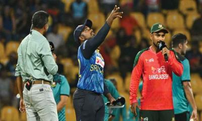 প্রথম টি-টোয়েন্টিতে টস হেরে ব্যাট করছে বাংলাদেশ