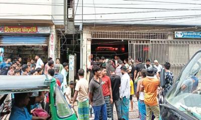 চাঁদপুরে ভুল চিকিৎসায় প্রসূতির মৃত্যু, হাসপাতাল ভাঙচুর