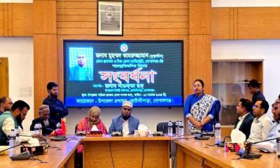 কোটালীপাড়ায় ডিসি মুহম্মদ কামরুজ্জামানের বিদায় সংবর্ধনা অনুষ্ঠিত