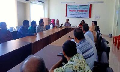 গোদাগাড়ীতে জাতীয় ভিটামিন ‘এ’ প্লাস ক্যাম্পেইনের অবহিতকরণ সভা