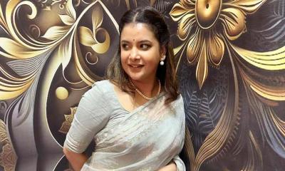 সমালোচনার জবাব দিলেন শবনম ফারিয়া