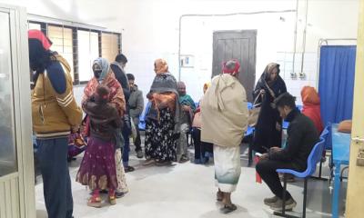 জয়পুরহাটে জলাতঙ্কের ভ্যাকসিন সংকট: হাসপাতাল-ফার্মেসি সর্বত্র হাহাকার