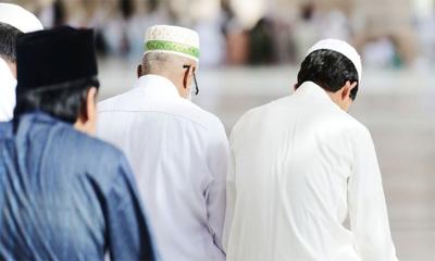 মাথায় টুপি পরা কি সুন্নত?
