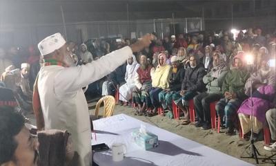 নির্বাচনী প্রচারণায় ব্যস্ত জামায়াত প্রার্থী